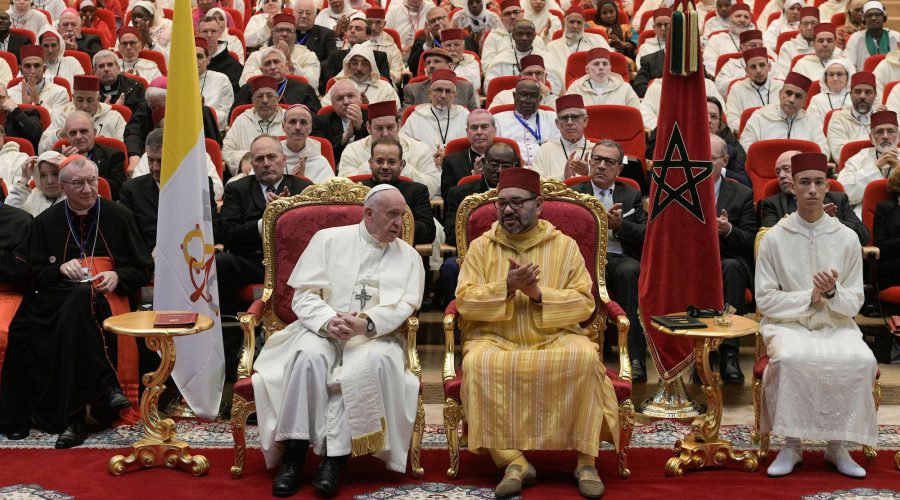 نص الخطاب الذي ألقاه أمير المؤمنين صاحب الجلالة الملك محمد السادس خلال مراسم الاستقبال الرسمي لقداسة البابا فرانسيس