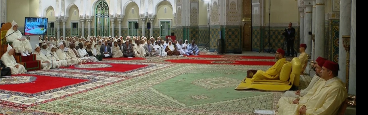 نص الدرس الحسني الثالث الذي ألقاه بين يدي أمير المؤمنين صاحب الجلالة الملك محمد السادس أعزه الله، الأستاذ محمد مشان، رئيس المجلس العلمي المحلي لعمالة مقاطعات الفداء مرس السلطان بالدار البيضاء، متناولا بالدرس والتحليل موضوع: “فضل الاعتصام بحبل الله المتين وبسنة سيد المرسلين”